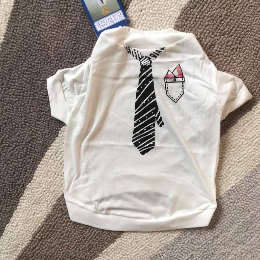 Dog tee (tie)